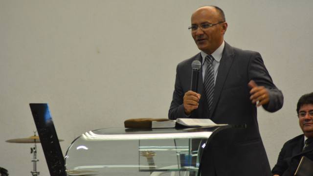 Pr. Lusivan Pereira de Souza